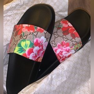 Gucci slides
